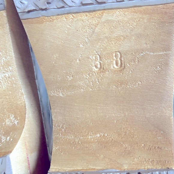 MIA White Leather Clogs - Picture 10 of 11